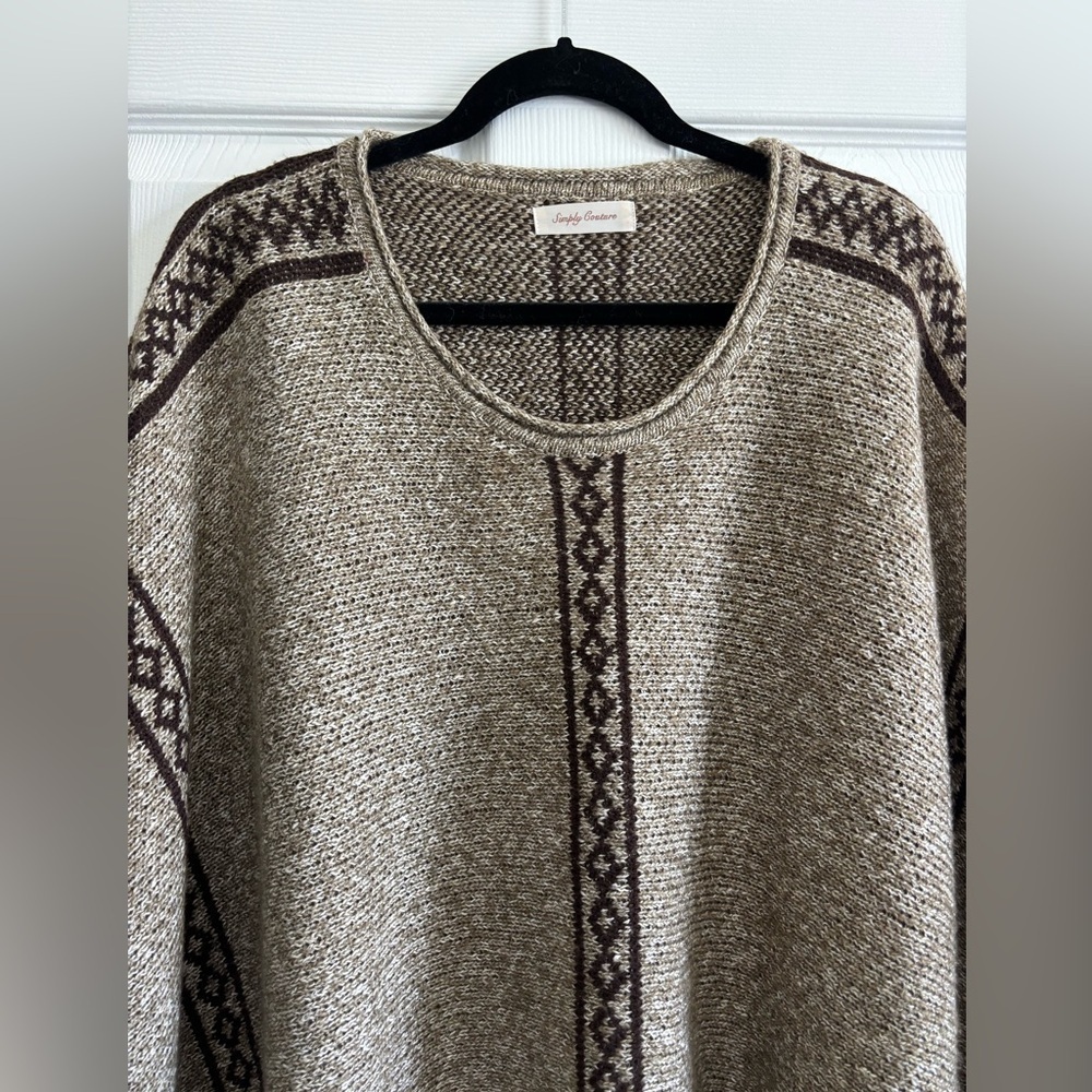 Simply Couture Brown Nordic Shrug - Picture 2 of 4